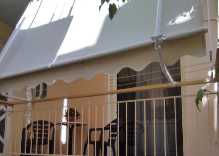 K7 House κέντρο καλαμάτας * Καλαμάτα